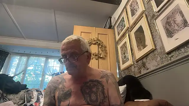 poggles online show from 28, 7, 2026