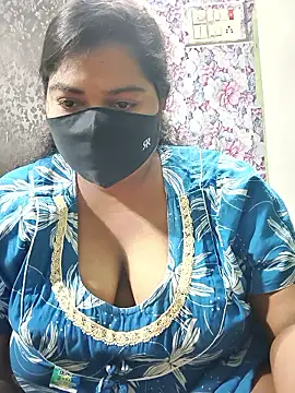 Liyaa 24 online show from 25, 4, 2026