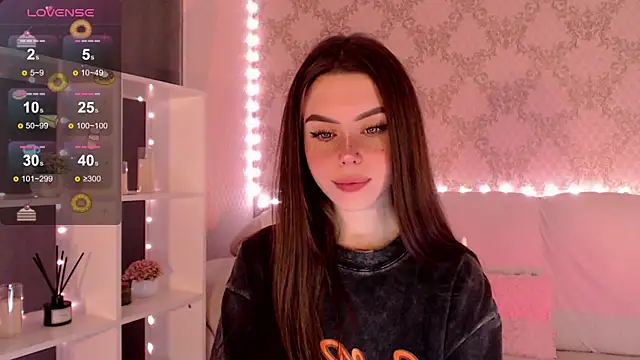 HolyMiax online show from 1, 10, 2025