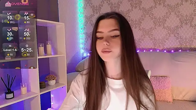 Snapshot of HolyMiax chatting on 17, 5, 2026 HolyMiax online show from 17, 5, 2026