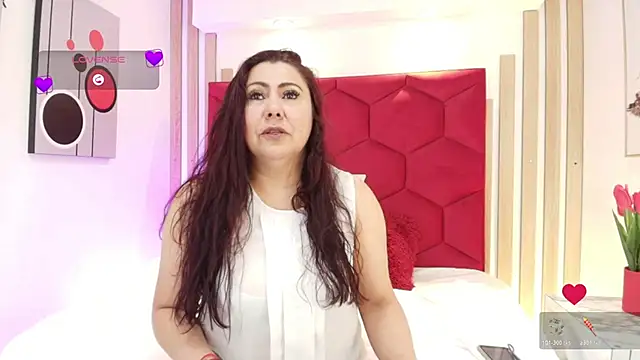 EmmaJhomson online show from 25, 4, 2026