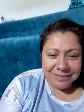 Snapshot of EmmaJhomson chatting on 7, 6, 2026 EmmaJhomson online show from 7, 6, 2026