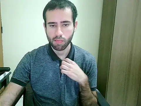 Snapshot of fthrfthr chatting on 30, 10, 2025 fthrfthr online show from 30, 10, 2025