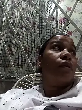 EbonyHorrny online show from 18, 4, 2026