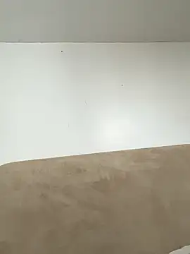 Snapshot of Lil-shawrie chatting on 8, 1, 2026 Lil-shawrie online show from 8, 1, 2026