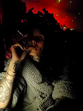 Snapshot of DarkAngelz1 chatting on 2, 11, 2025 DarkAngelz1 online show from 2, 11, 2025