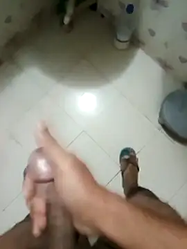 Snapshot of zim200 chatting on 13, 2, 2026 zim200 online show from 13, 2, 2026