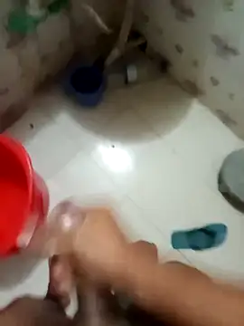 Snapshot of zim200 chatting on 5, 4, 2026 zim200 online show from 5, 4, 2026