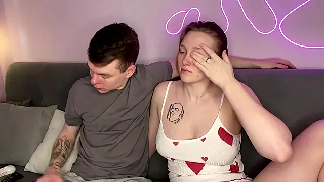 Snapshot of julielourens chatting on 26, 11, 2025 julielourens online show from 26, 11, 2025