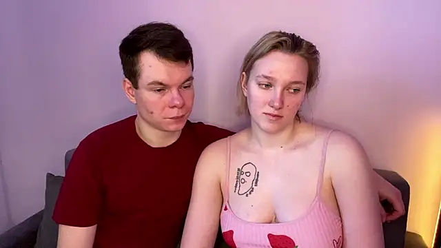 Snapshot of julielourens chatting on 18, 2, 2026 julielourens online show from 18, 2, 2026