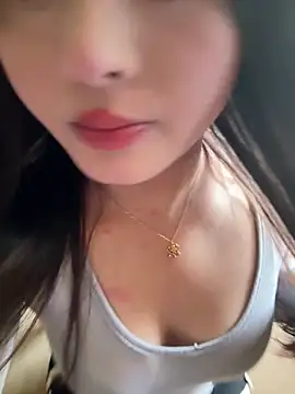 chenyu0308 online show from 5, 10, 2025