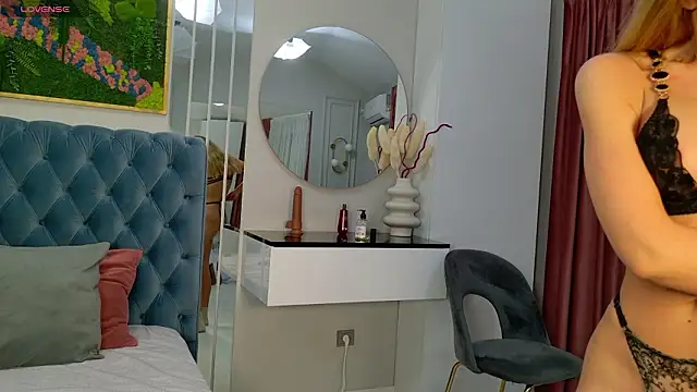 SiennaPierce online show from 16, 1, 2026