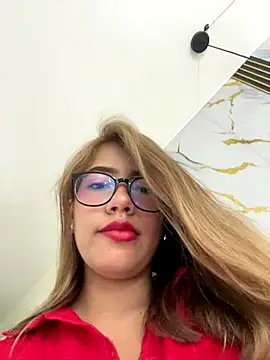 sara calderon online show from 18, 9, 2025