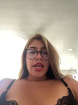 sara calderon online show from 11, 10, 2025