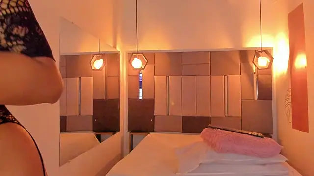 FreyrStone online show from 28, 4, 2026