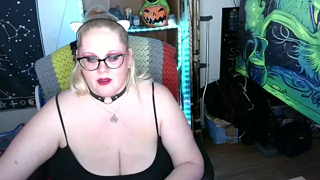 Kinky Witch online show from 22, 4, 2026