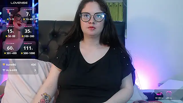 KrystalAdams online show from 28, 7, 2026