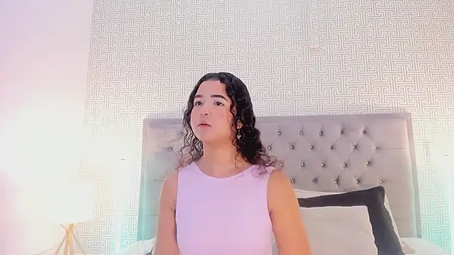 Snapshot of Evaa_Lunna_ chatting on 11, 5, 2026 Evaa Lunna online show from 11, 5, 2026