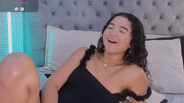 Snapshot of Evaa_Lunna_ chatting on 16, 5, 2026 Evaa Lunna online show from 16, 5, 2026