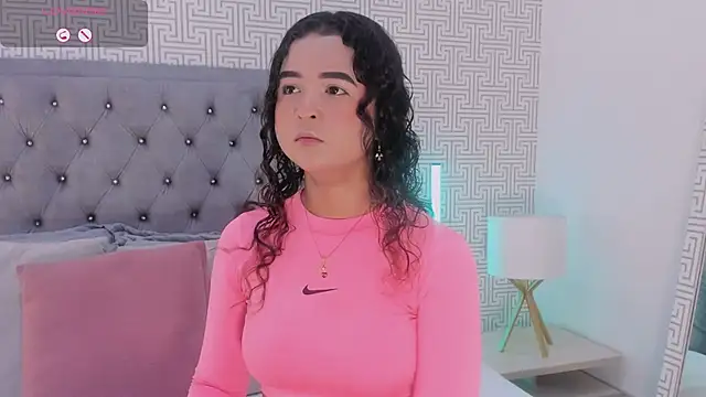 Snapshot of Evaa_Lunna_ chatting on 5, 6, 2026 Evaa Lunna online show from 5, 6, 2026