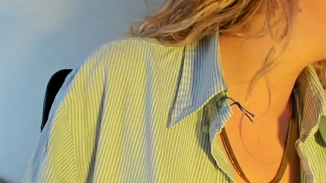 Pamela Squirtt online show from 17, 2, 2026