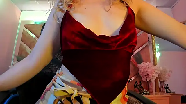 Snapshot of Pamela_Squirtt chatting on 19, 6, 2026 Pamela Squirtt online show from 19, 6, 2026