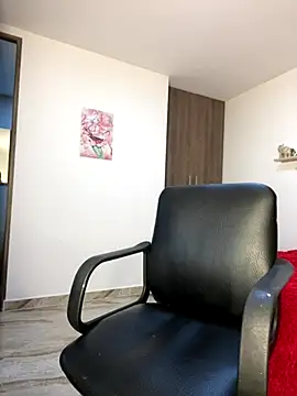 Vaneza G1 online show from 9, 9, 2025