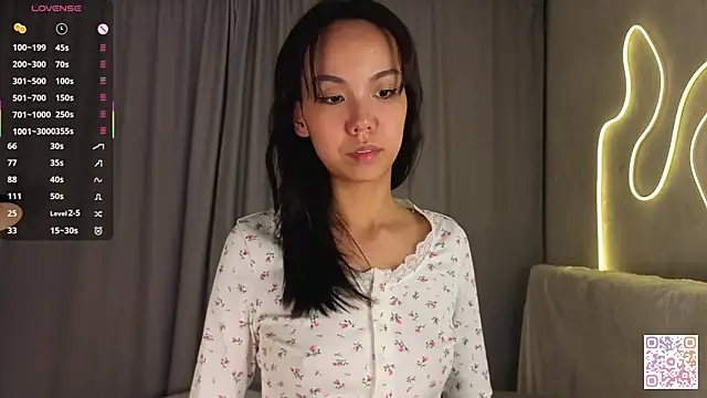 Snapshot of AlodiaAxley chatting on 20, 10, 2025 AlodiaAxley online show from 20, 10, 2025