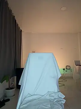 Snapshot of 18_salo chatting on 11, 9, 2025 18 salo online show from 11, 9, 2025