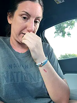 Snapshot of sweetsirenn chatting on 25, 9, 2025 sweetsirenn online show from 25, 9, 2025