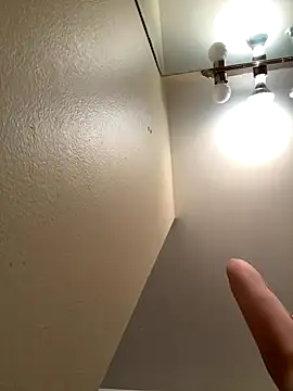 Snapshot of sweetsirenn chatting on 12, 10, 2025 sweetsirenn online show from 12, 10, 2025