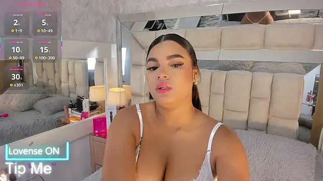 VICTORIAGRAYS online show from 26, 9, 2025