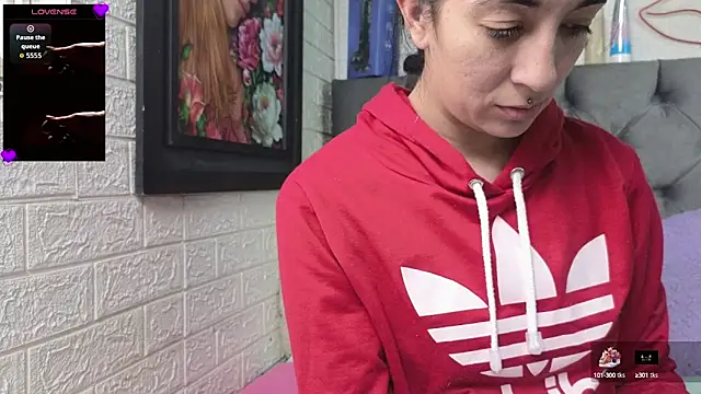 SALOME KORLAND online show from 13, 9, 2025