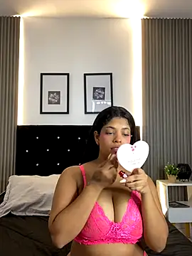 ashlycarteer online show from 15, 9, 2025