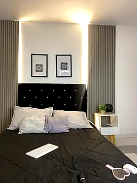 ashlycarteer online show from 17, 9, 2025