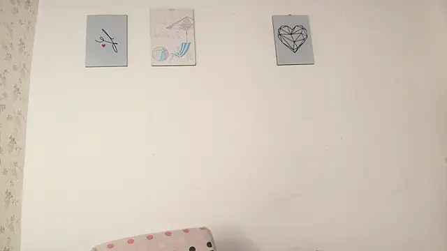 Snapshot of celeste_moonx chatting on 12, 9, 2025 celeste moonx online show from 12, 9, 2025