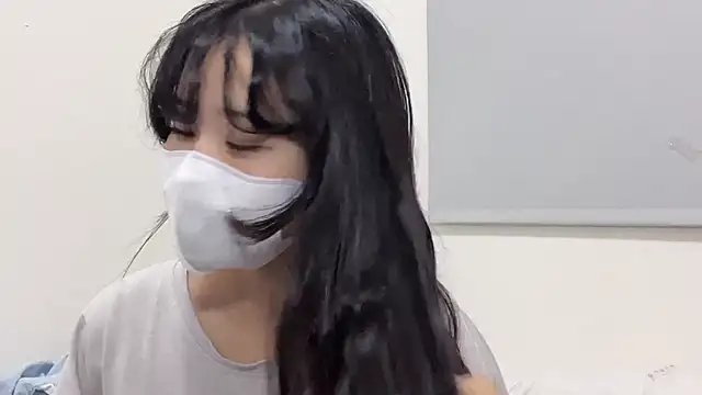 Snapshot of LHeart chatting on 9, 9, 2025 LHeart online show from 9, 9, 2025