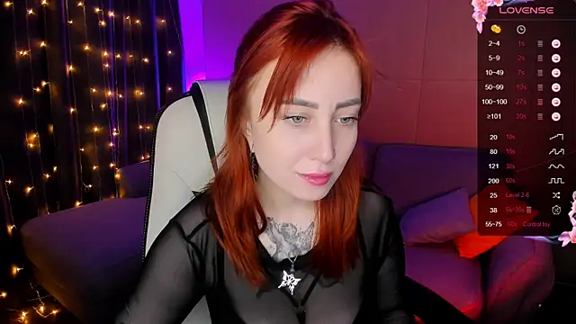 deboramoore online show from 14, 10, 2025