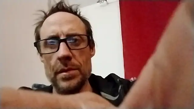 David1982qq online show from 5, 3, 2026