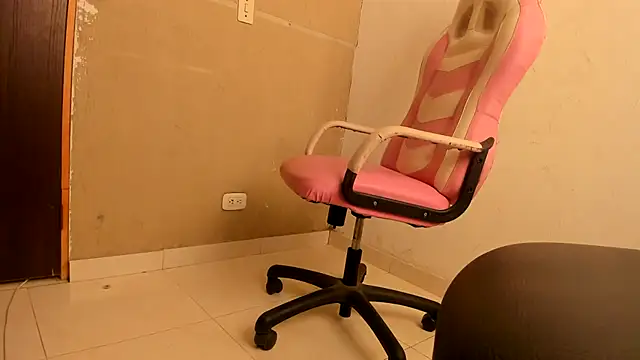 Snapshot of Andre_lezcano chatting on 11, 9, 2025 Andre lezcano online show from 11, 9, 2025