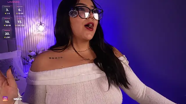 KatlynRous online show from 28, 3, 2026