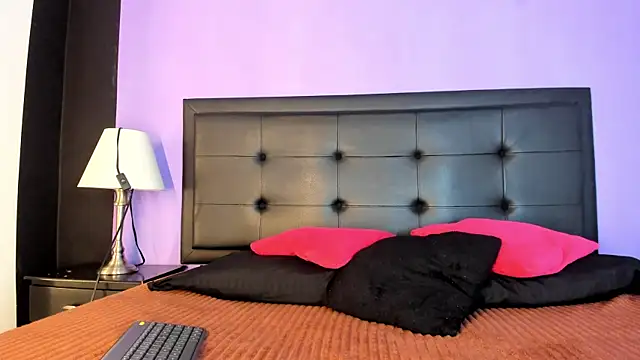 GreciaFox1 online show from 11, 7, 2026