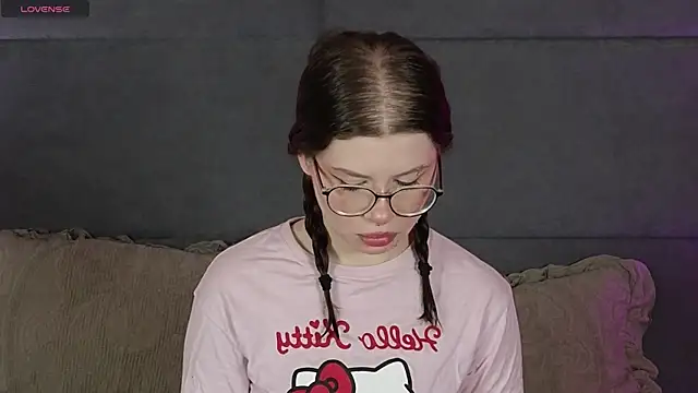 RianaRey online show from 24, 7, 2026