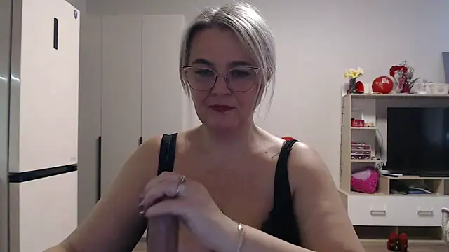 EleanoraDream online show from 8, 5, 2026