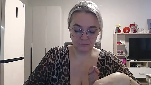 EleanoraDream online show from 13, 5, 2026