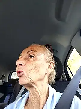 clarabell4 online show from 13, 10, 2025