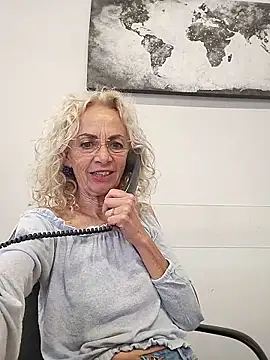 clarabell4 online show from 19, 5, 2026