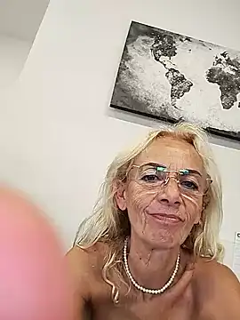 clarabell4 online show from 17, 6, 2026