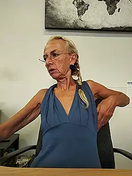 clarabell4 online show from 15, 7, 2026