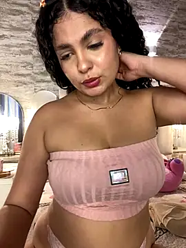 Yassy vazquez online show from 21, 9, 2025